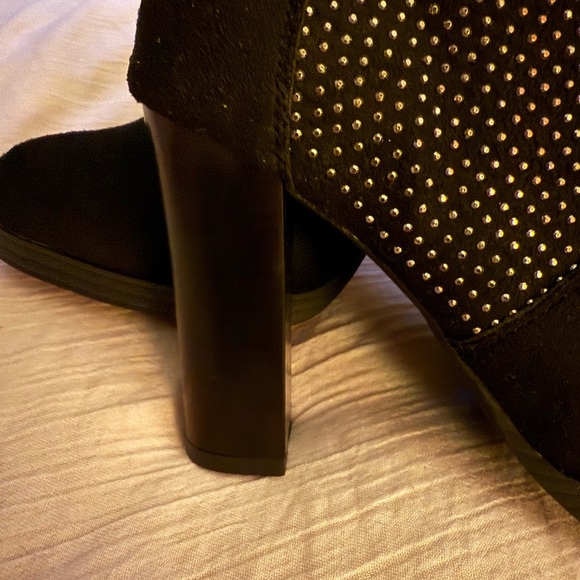 8. Black Heeled Boots with Studded Detailing - Picture 4 of 4